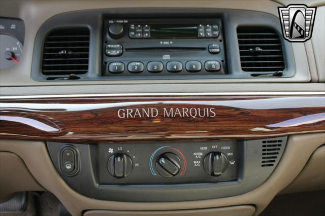used 2004 Mercury Grand Marquis car, priced at $13,500