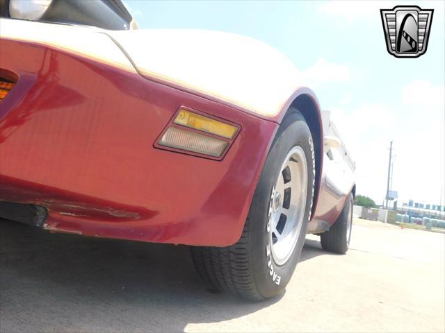 used 1981 Chevrolet Corvette car, priced at $14,500