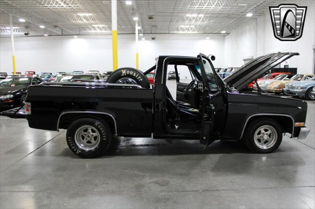 used 1986 GMC Pickup Truck car, priced at $33,000