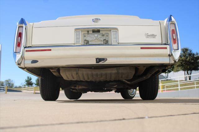 used 1992 Cadillac Fleetwood car, priced at $14,500