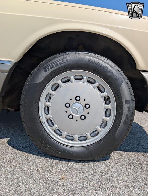 used 1986 Mercedes-Benz S-Class car, priced at $20,000