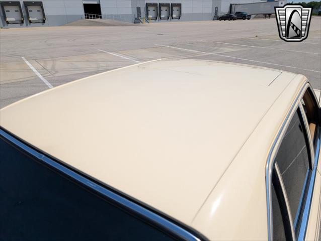 used 1986 Mercedes-Benz S-Class car, priced at $20,000