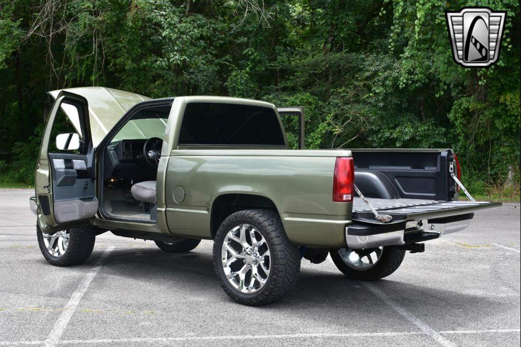 used 1989 GMC Pickup Truck car, priced at $33,000
