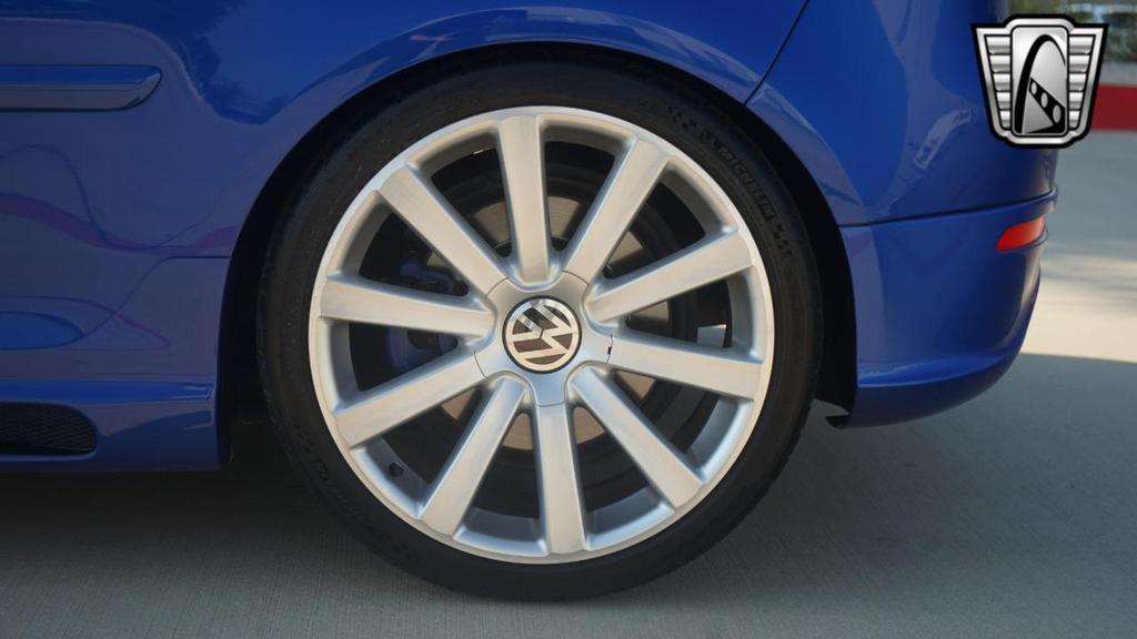 used 2008 Volkswagen R32 car, priced at $32,000