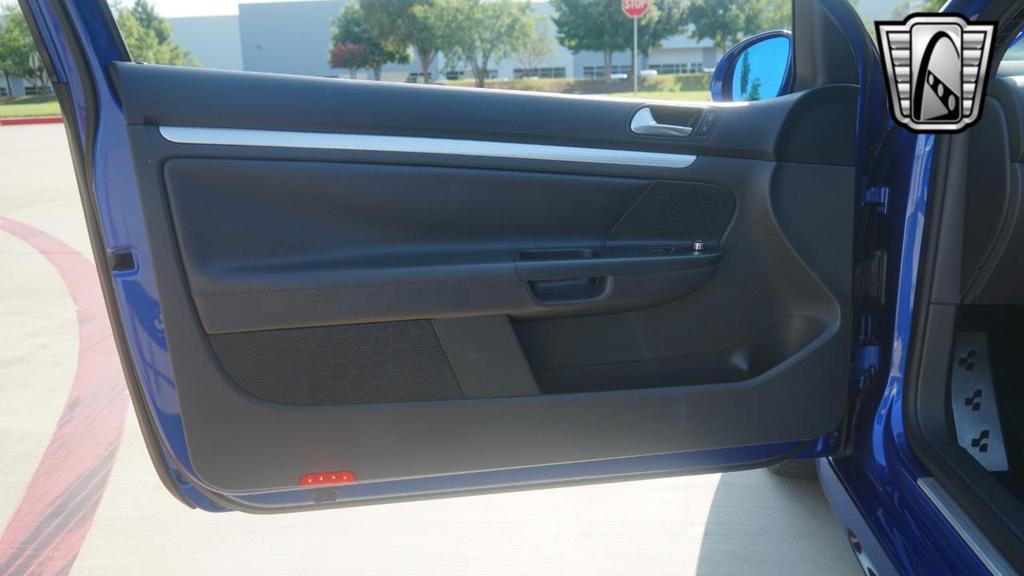 used 2008 Volkswagen R32 car, priced at $32,000