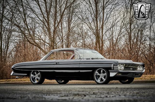used 1961 Oldsmobile Dynamic 88 car, priced at $35,000