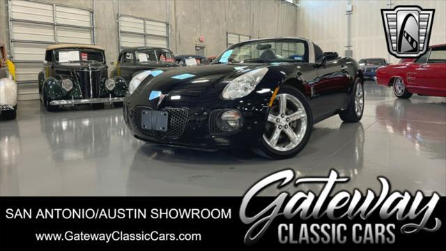 used 2007 Pontiac Solstice car, priced at $17,500