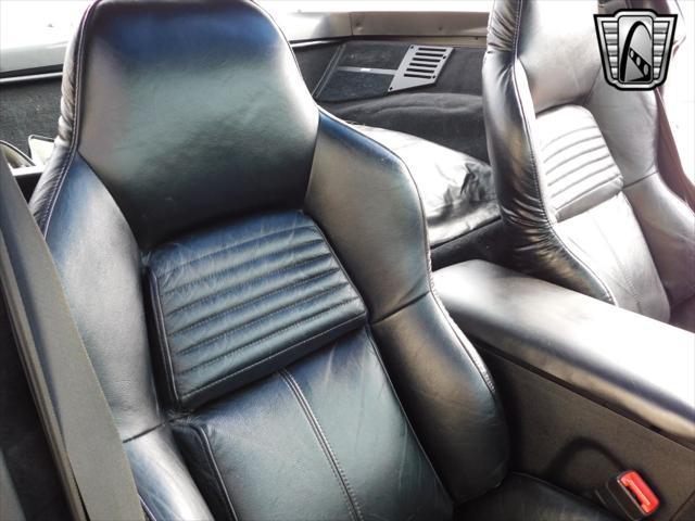 used 1995 Chevrolet Corvette car, priced at $17,500