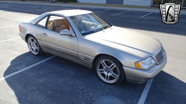 used 1999 Mercedes-Benz SL-Class car, priced at $17,500