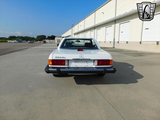 used 1986 Mercedes-Benz 560SL car, priced at $17,000