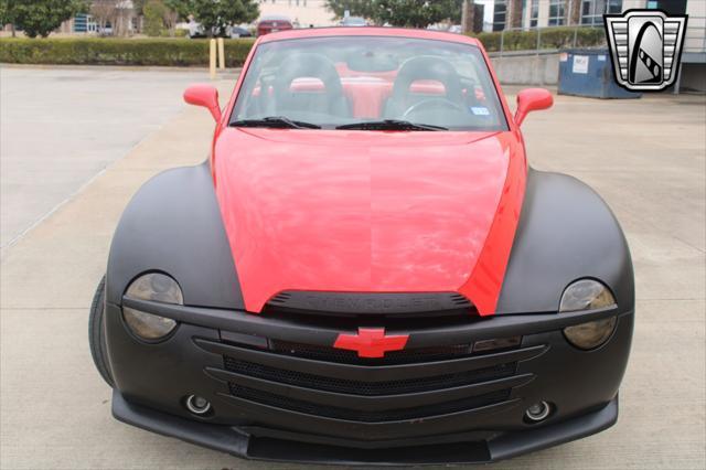 used 2005 Chevrolet SSR car, priced at $30,000