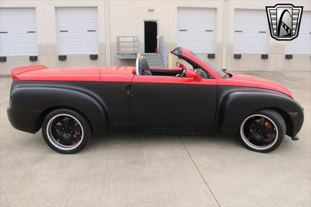 used 2005 Chevrolet SSR car, priced at $30,000