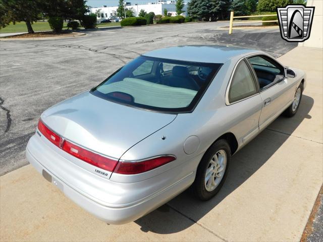 used 1995 Lincoln Mark VIII car, priced at $12,500