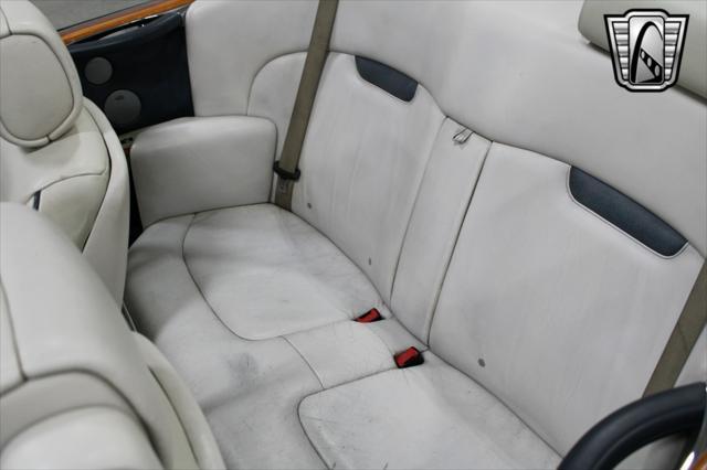 used 2009 Rolls-Royce Phantom Drophead Coupe car, priced at $138,000