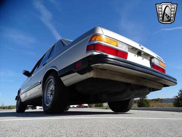 used 1988 BMW 528 car, priced at $19,500