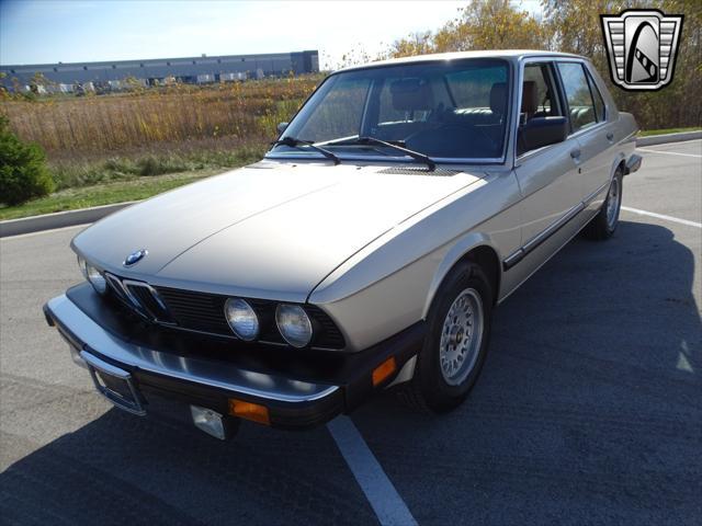 used 1988 BMW 528 car, priced at $19,500