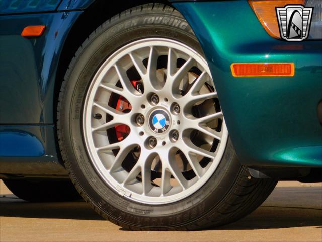 used 1999 BMW Z3 car, priced at $13,500