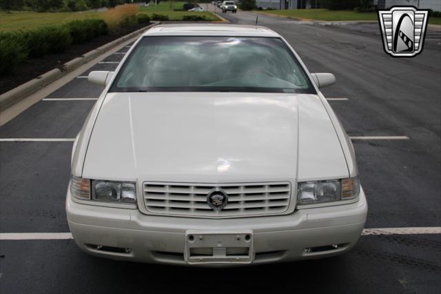 used 2002 Cadillac Eldorado car, priced at $11,500