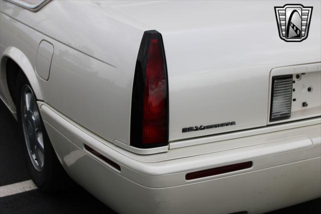 used 2002 Cadillac Eldorado car, priced at $11,500