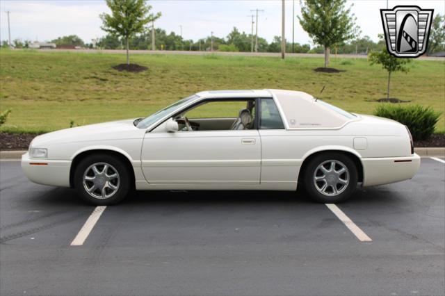 used 2002 Cadillac Eldorado car, priced at $11,500