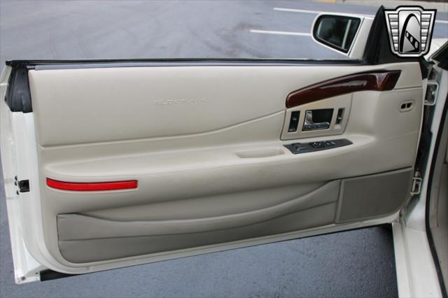 used 2002 Cadillac Eldorado car, priced at $11,500