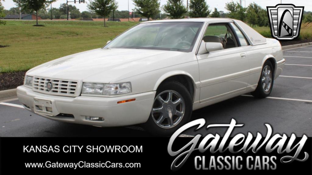 used 2002 Cadillac Eldorado car, priced at $11,500