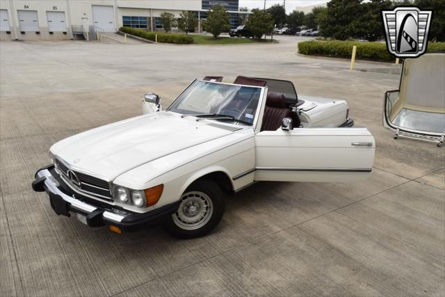 used 1985 Mercedes-Benz 380SL car, priced at $17,500