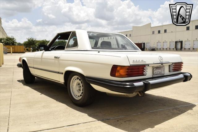 used 1985 Mercedes-Benz 380SL car, priced at $17,500