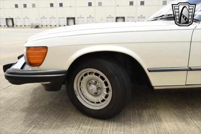used 1985 Mercedes-Benz 380SL car, priced at $17,500