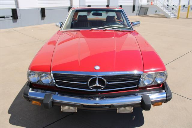 used 1987 Mercedes-Benz 560SL car, priced at $29,000