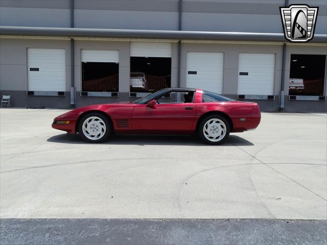 used 1991 Chevrolet Corvette car, priced at $13,500