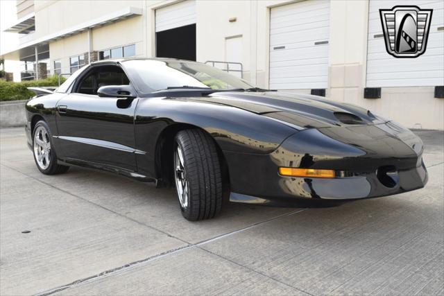 used 1995 Pontiac Firebird car, priced at $16,500