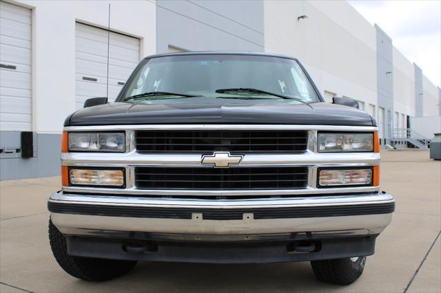 used 1998 Chevrolet Tahoe car, priced at $13,000