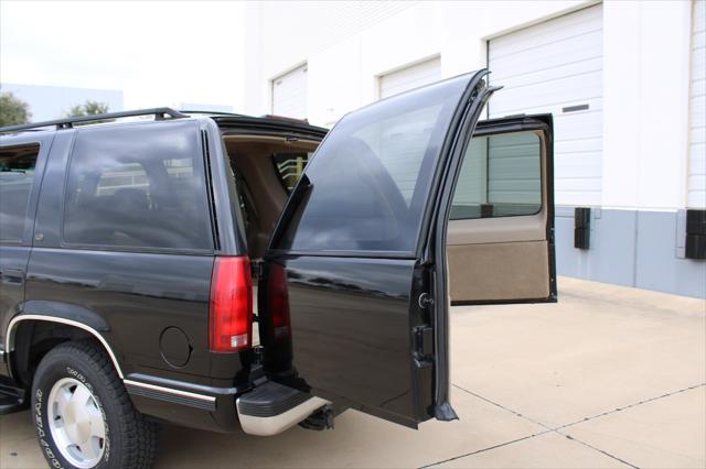 used 1998 Chevrolet Tahoe car, priced at $13,000