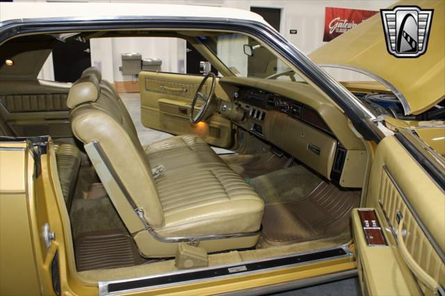 used 1973 Lincoln Continental car, priced at $22,000