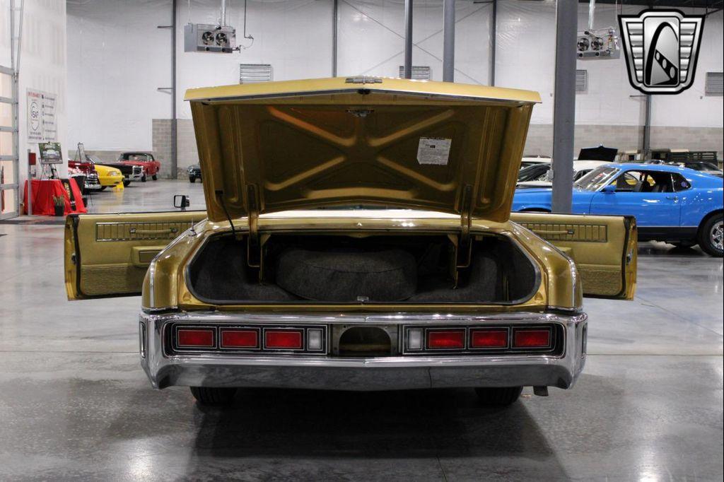 used 1973 Lincoln Continental car, priced at $22,000