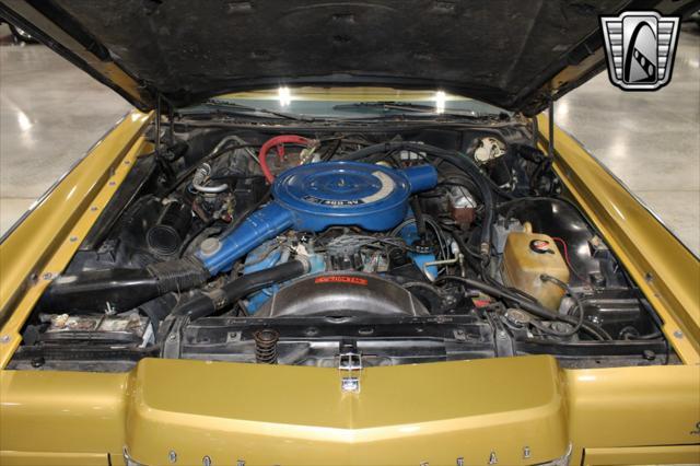 used 1973 Lincoln Continental car, priced at $22,000