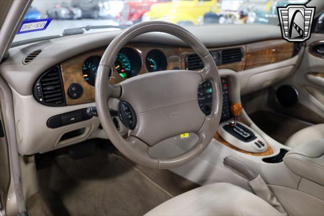 used 2001 Jaguar XJ8 car, priced at $14,500