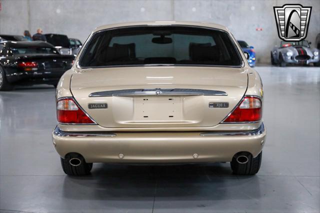 used 2001 Jaguar XJ8 car, priced at $14,500