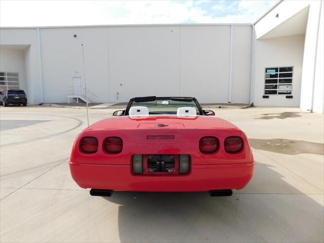 used 1992 Chevrolet Corvette car, priced at $15,500