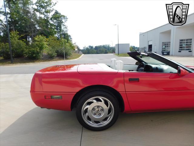 used 1992 Chevrolet Corvette car, priced at $15,500