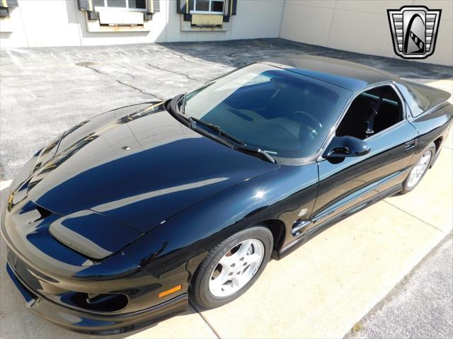 used 2000 Pontiac Firebird car, priced at $20,000