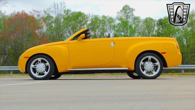 used 2004 Chevrolet SSR car, priced at $38,000