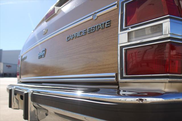 used 1986 Chevrolet Caprice car, priced at $17,000