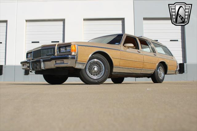 used 1986 Chevrolet Caprice car, priced at $17,000