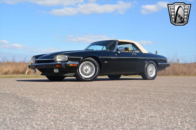 used 1992 Jaguar XJS car, priced at $8,000