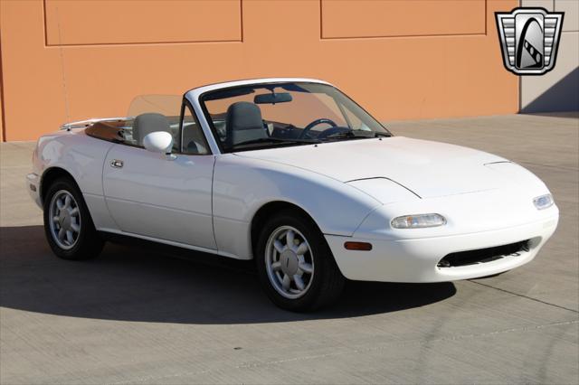 used 1990 Mazda MX-5 Miata car, priced at $10,000