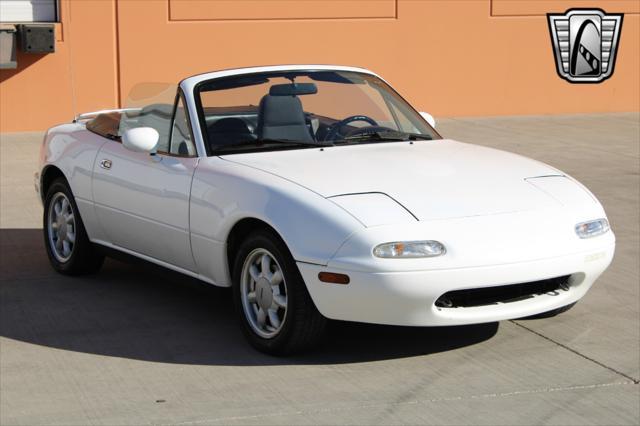 used 1990 Mazda MX-5 Miata car, priced at $10,000