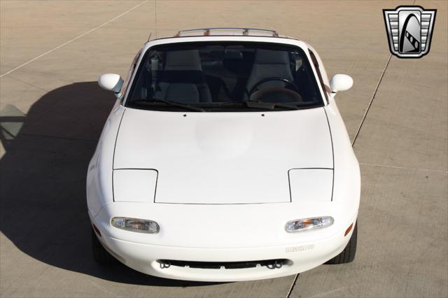 used 1990 Mazda MX-5 Miata car, priced at $10,000