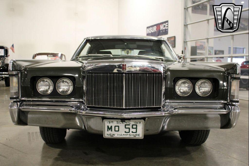 used 1969 Lincoln Mark III car, priced at $32,000